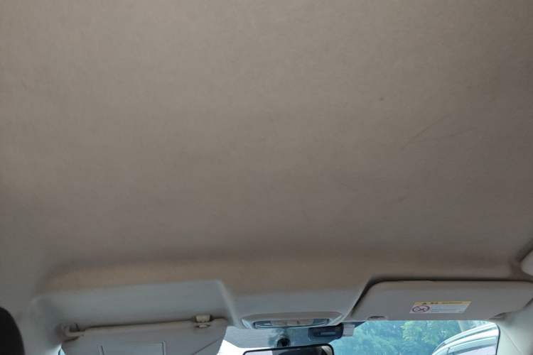 Used Ford Escort 2015 1.5L Manual Comfort Model Headliner