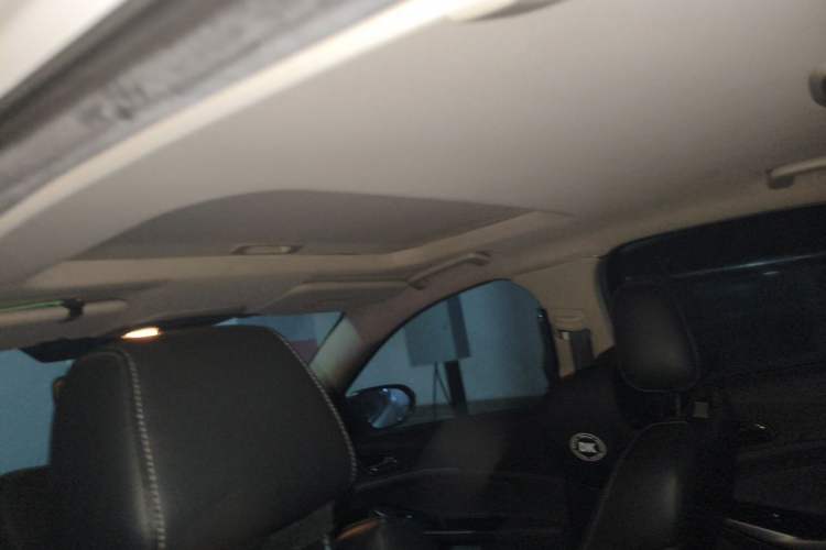 Used Ford Escort 2015 1.5L Automatic Fashion Model Headliner