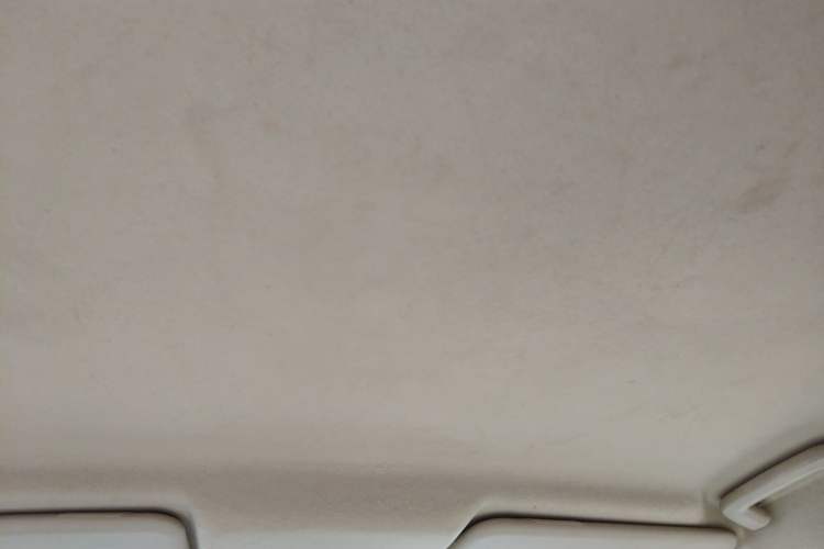 Used Ford Escort 2015 1.5L Manual Comfort Model Headliner