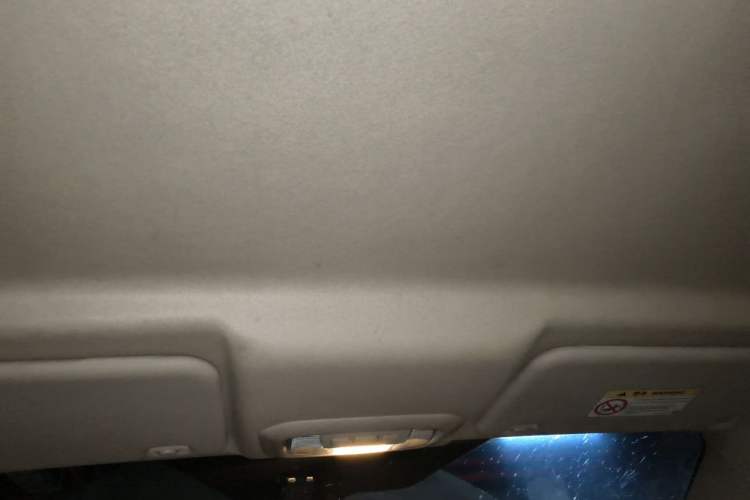 Used Ford Escort 2015 1.5L Automatic Comfort Edition Headliner