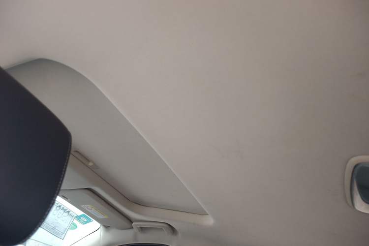 Used Ford Escort 2015 1.5L Automatic Fashion Model Headliner