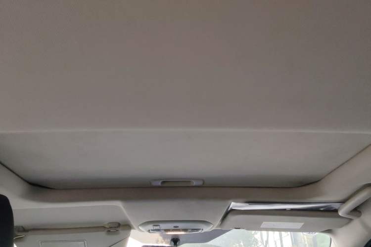 Used Ford Escort 2015 1.5L Automatic Fashion Model Headliner