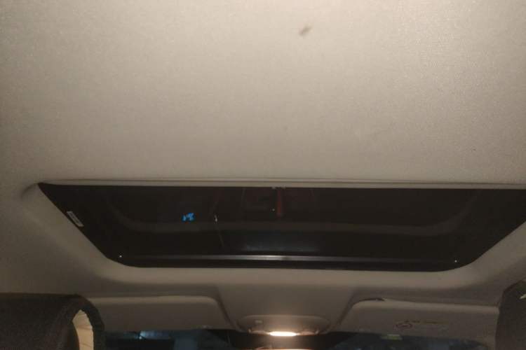 Used Ford Escort 2015 1.5L Automatic Comfort Edition Headliner