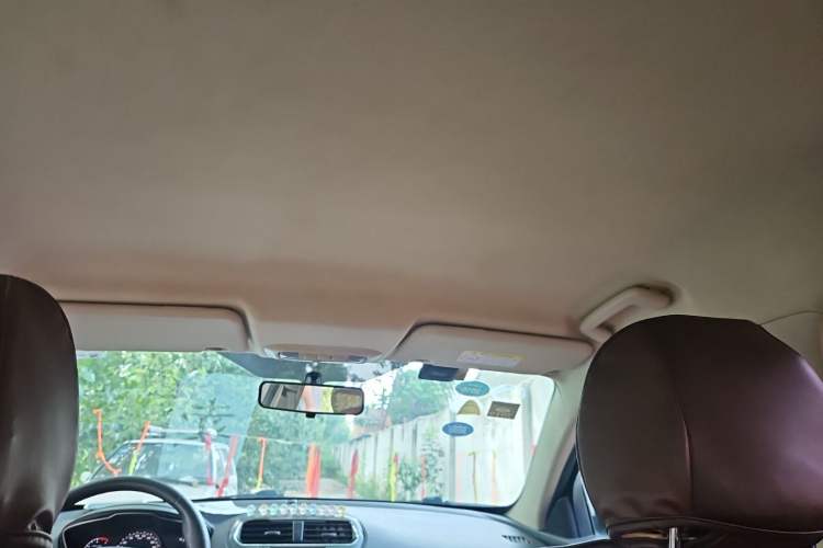 Used Ford Escort 2015 1.5L Automatic Comfort Edition Headliner
