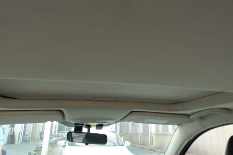 Used Ford Escort 2015 1.5L Automatic Fashion Model Headliner