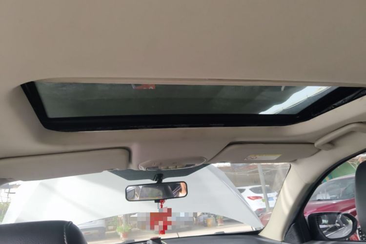 Used Ford Escort 2015 1.5L Manual Fashion Edition Headliner