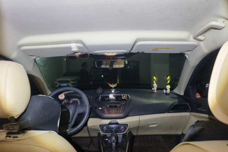 Used Ford Escort 2015 1.5L Automatic Comfort Edition Headliner