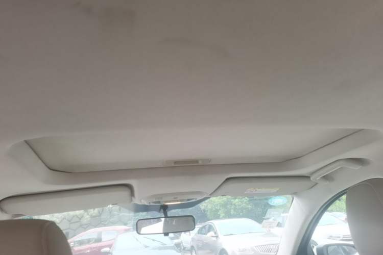 Used Ford Escort 2015 1.5L Automatic Fashion Model Headliner