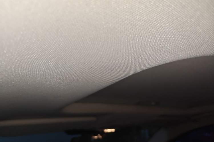 Used Ford Escort 2015 1.5L Automatic Fashion Model Headliner