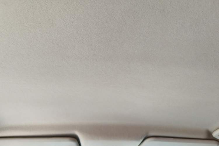 Used Ford Escort 2015 1.5L Manual Comfort Model Headliner