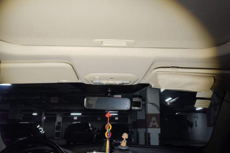 Used Ford Escort 2015 1.5L Automatic Fashion Model Headliner