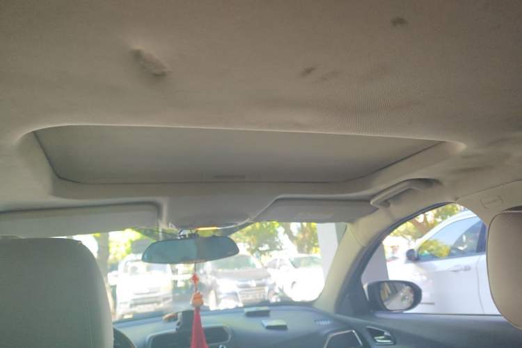 Used Ford Escort 2015 1.5L Automatic Fashion Model Headliner