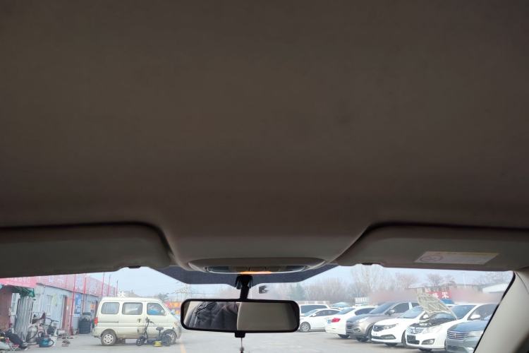 Used Ford Escort 2015 1.5L Manual Comfort Model Headliner