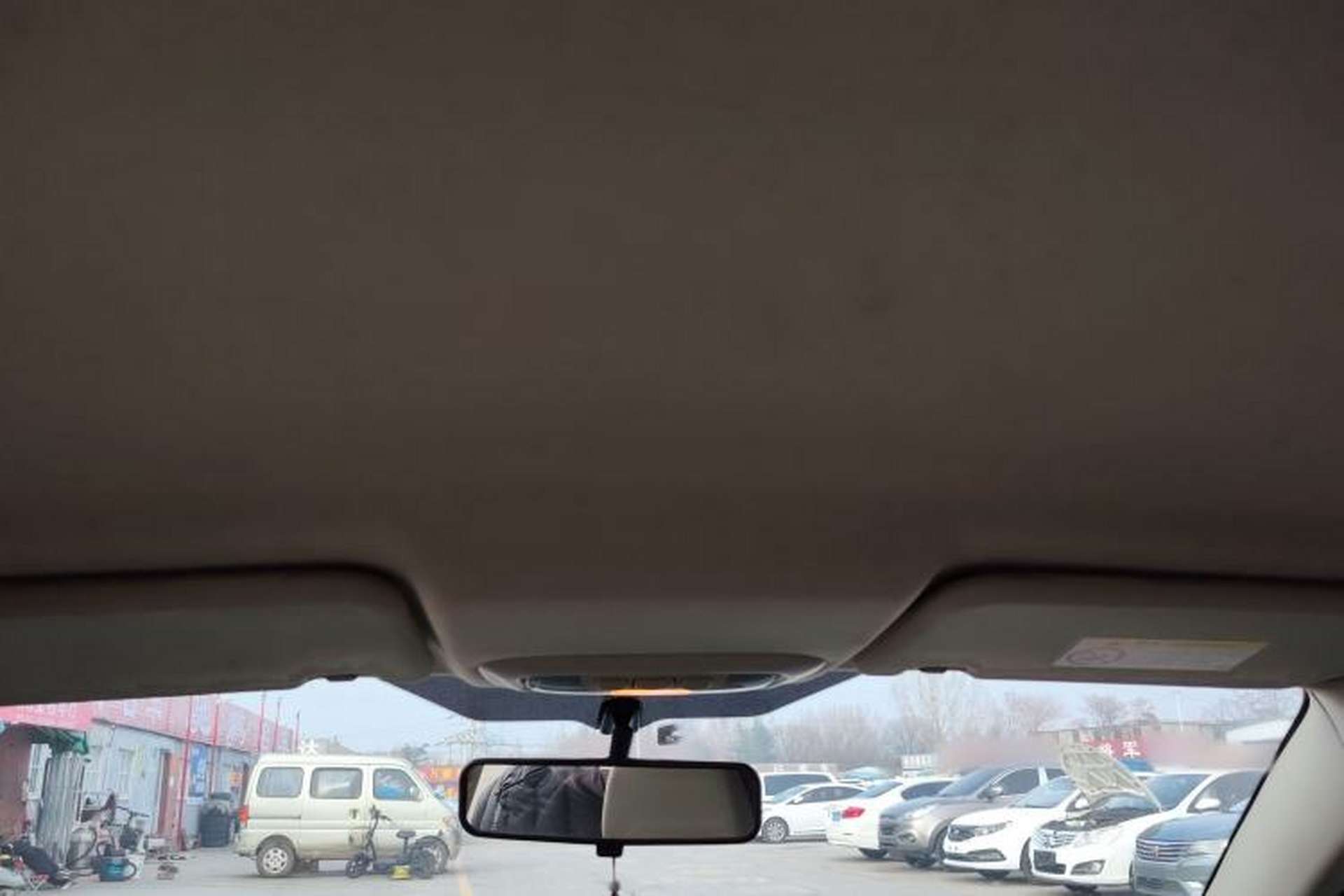 Used Ford Escort 2015 1.5L Manual Comfort Model Headliner