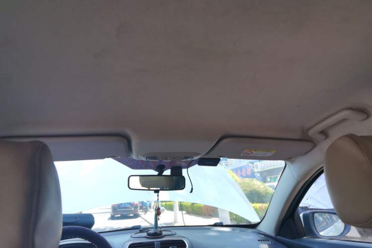 Used Ford Escort 2015 1.5L Manual Comfort Model Headliner