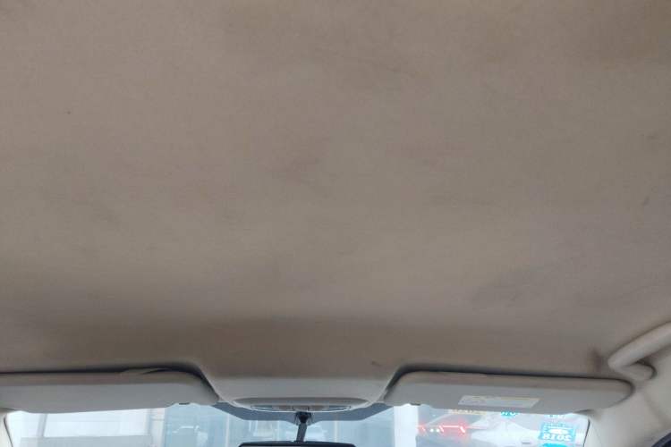 Used Ford Escort 2015 1.5L Manual Comfort Model Headliner