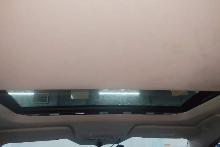 Used Ford Escort 2015 1.5L Manual Fashion Edition Headliner