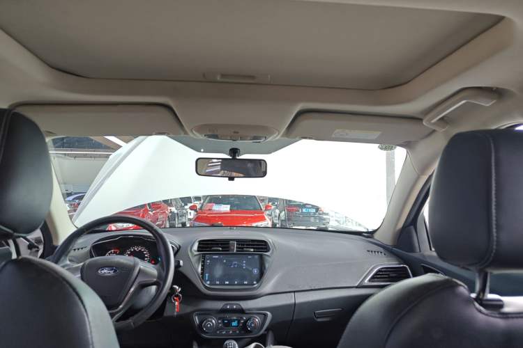 Used Ford Escort 2015 1.5L Manual Fashion Edition Headliner