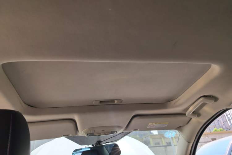 Used Ford Escort 2015 1.5L Automatic Fashion Model Headliner