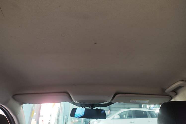 Used Ford Escort 2015 1.5L Manual Comfort Model Headliner