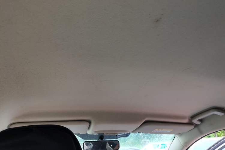 Used Ford Escort 2015 1.5L Automatic Comfort Edition Headliner