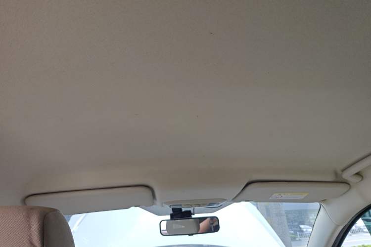 Used Ford Escort 2015 1.5L Automatic Comfort Edition Headliner