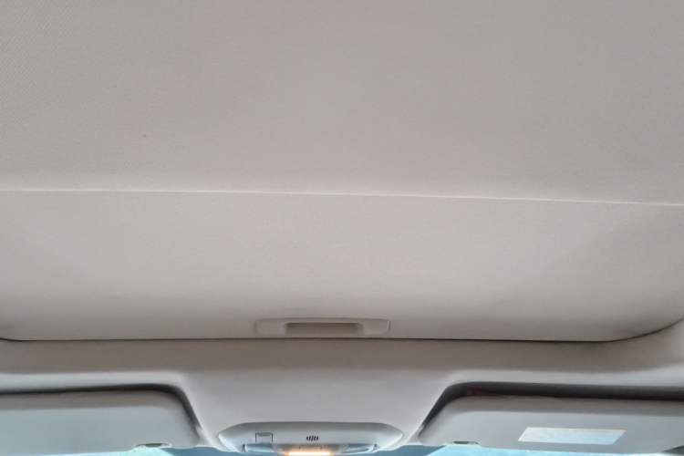 Used Ford Escort 2015 1.5L Automatic Fashion Model Headliner