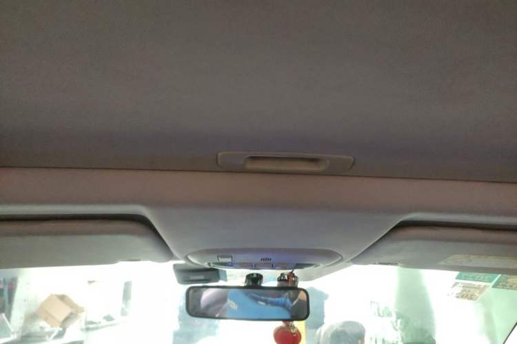 Used Ford Escort 2015 1.5L Automatic Fashion Model Headliner