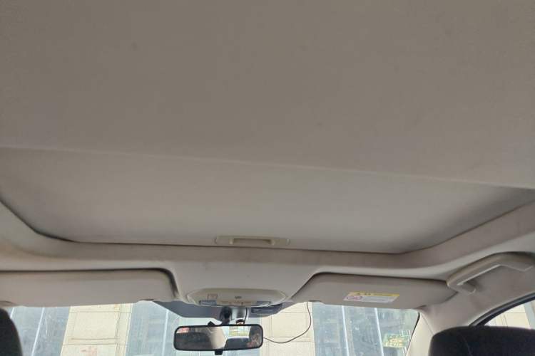 Used Ford Escort 2015 1.5L Automatic Fashion Model Headliner