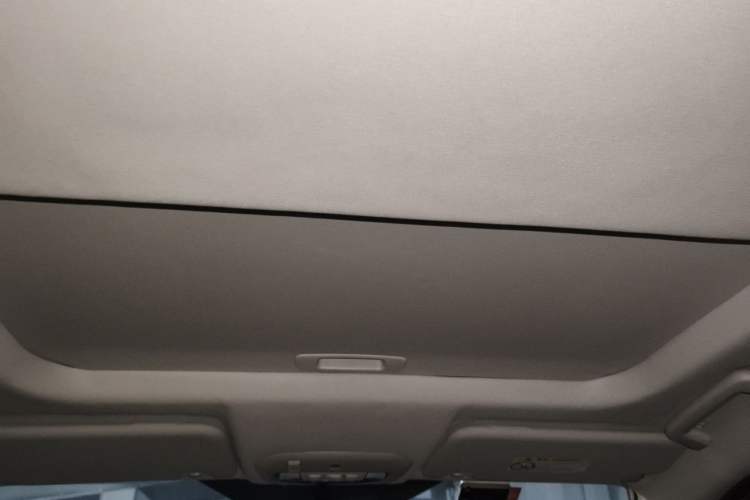 Used Ford Escort 2015 1.5L Automatic Fashion Model Headliner