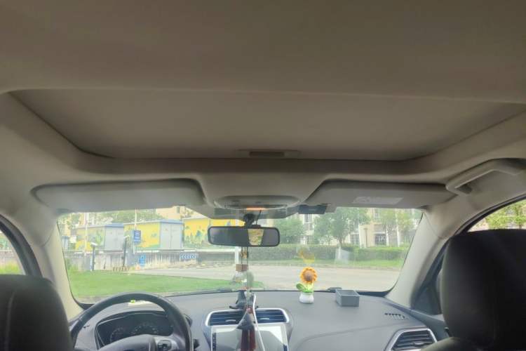 Used Ford Escort 2015 1.5L Automatic Fashion Model Headliner