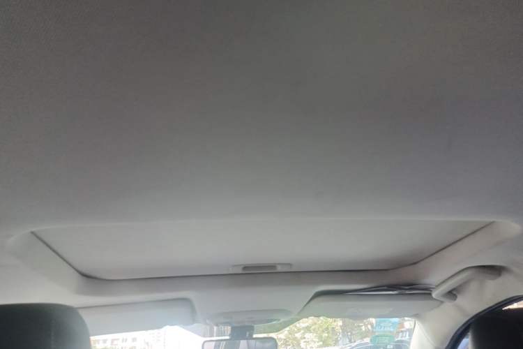 Used Ford Escort 2015 1.5L Automatic Fashion Model Headliner