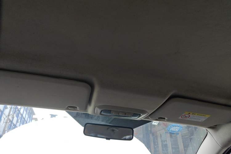 Used Ford Escort 2015 1.5L Manual Comfort Model Headliner