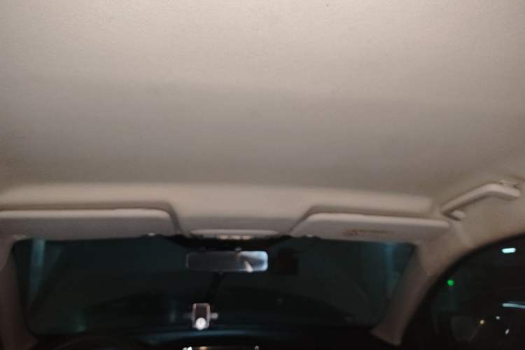 Used Ford Escort 2015 1.5L Manual Comfort Model Headliner