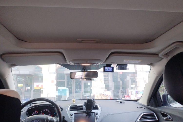 Used Ford Escort 2015 1.5L Automatic Fashion Model Headliner