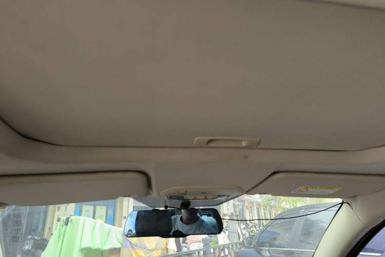 Used Ford Escort 2015 1.5L Automatic Fashion Model Headliner