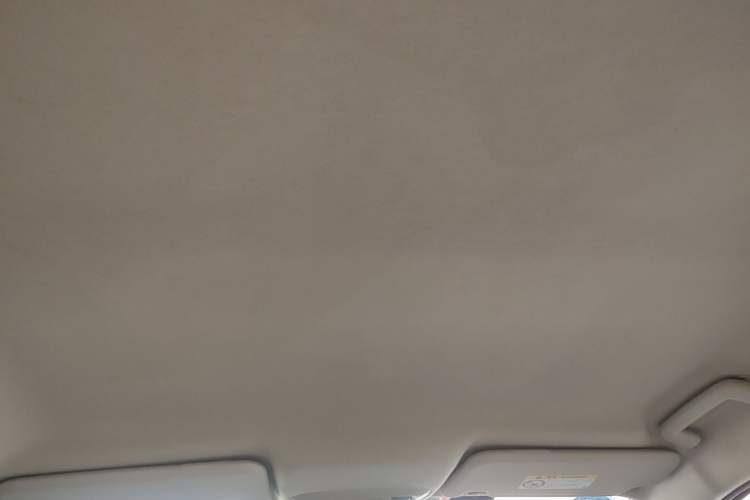 Used Ford Escort 2015 1.5L Manual Comfort Model Headliner