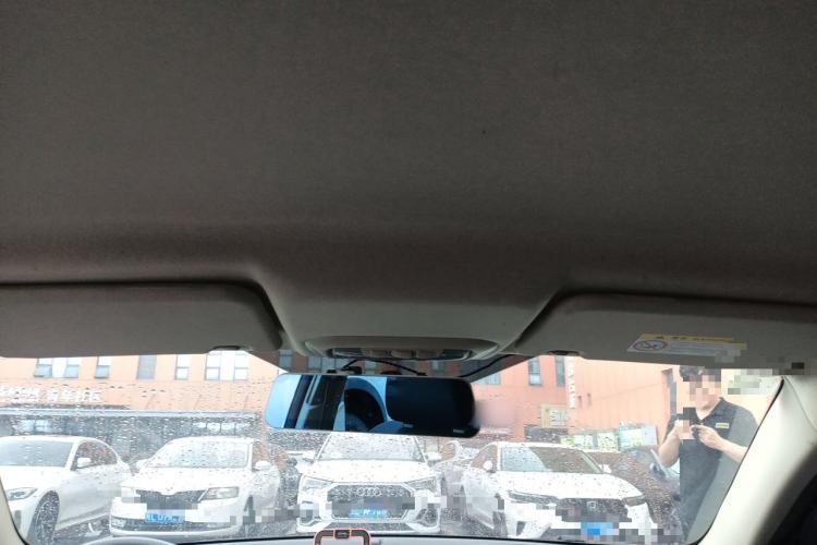 Used Ford Escort 2015 1.5L Manual Comfort Model Headliner