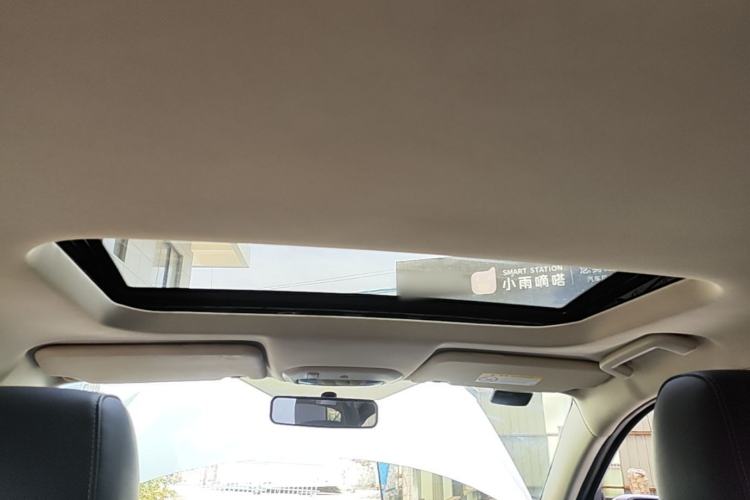 Used Ford Escort 2015 1.5L Automatic Fashion Model Headliner