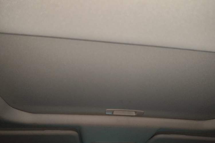 Used Ford Escort 2015 1.5L Manual Fashion Edition Headliner