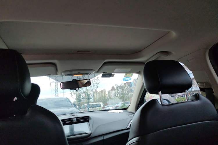 Used Ford Escort 2015 1.5L Manual Fashion Edition Headliner