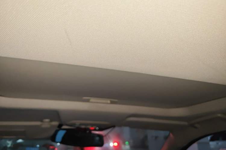 Used Ford Escort 2015 1.5L Automatic Fashion Model Headliner