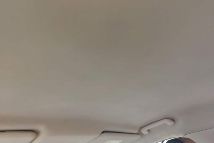 Used Ford Escort 2015 1.5L Manual Comfort Model Headliner