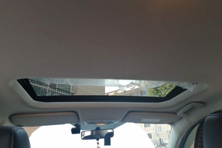 Used Ford Escort 2015 1.5L Manual Fashion Edition Headliner