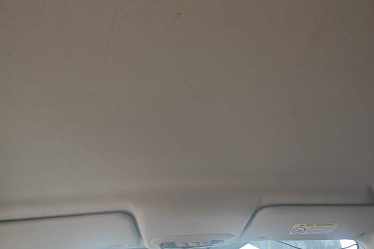 Used Ford Escort 2015 1.5L Manual Comfort Model Headliner