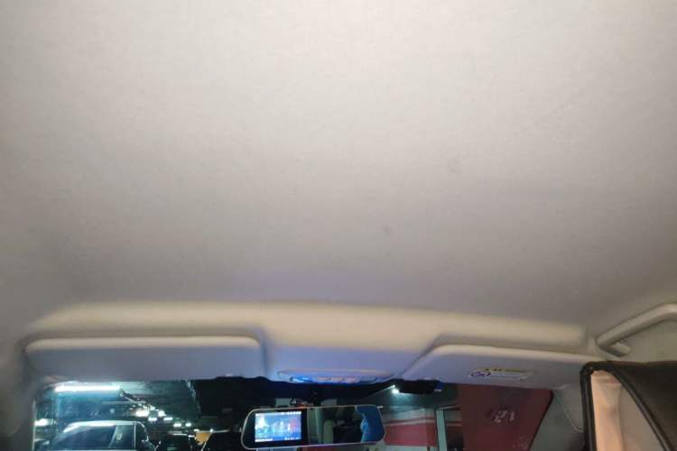 Used Ford Escort 2015 1.5L Automatic Comfort Edition Headliner