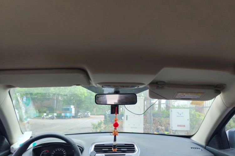 Used Ford Escort 2015 1.5L Manual Comfort Model Headliner