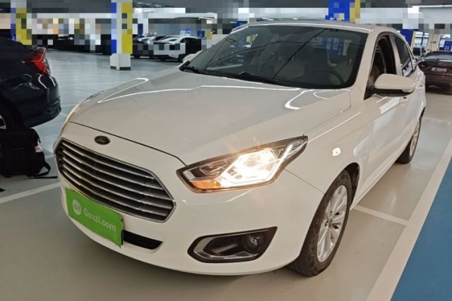 Used Ford Escort 2015 1.5L Automatic Fashion Model