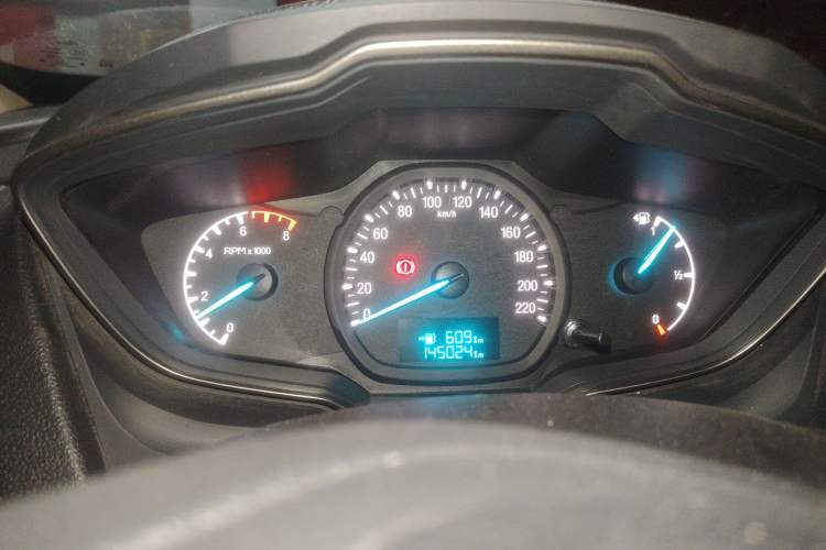 Used Ford Escort 2015 1.5L Manual Comfort Model Instrument Cluster