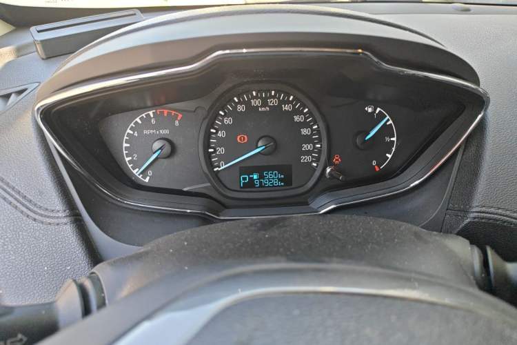 Used Ford Escort 2015 1.5L Automatic Fashion Model Instrument Cluster
